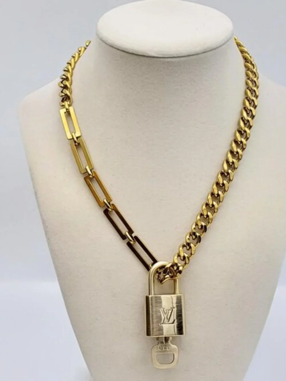 Authentic Louis Vuitton Padlock w/Unbranded Stainless Steel Gold Plated Chain